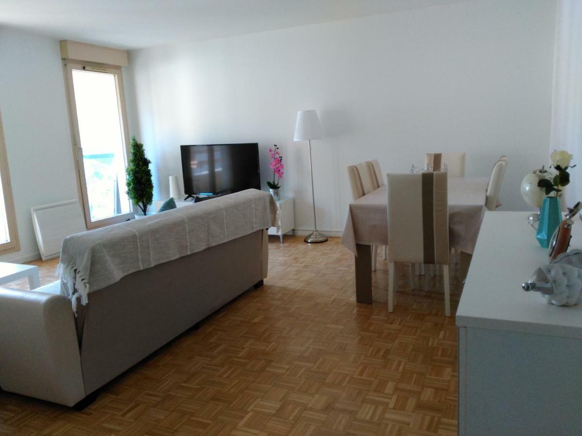 Bel Et Spacieux Appartement De 84 M² Avec Parking Tres Proche Du Metro Garibaldi Lyon Exterior photo